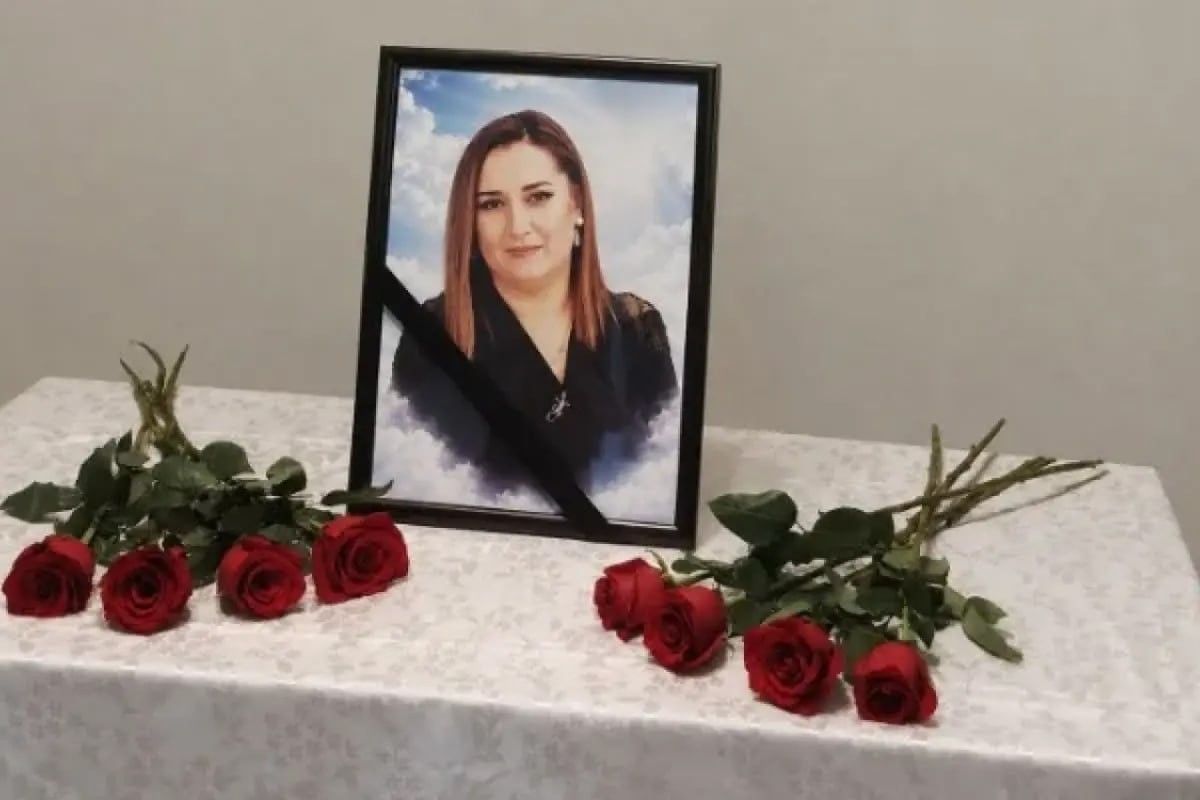 Dünyasını dəyişən direktoru son mənzilə alqışlarla yola saldılar –