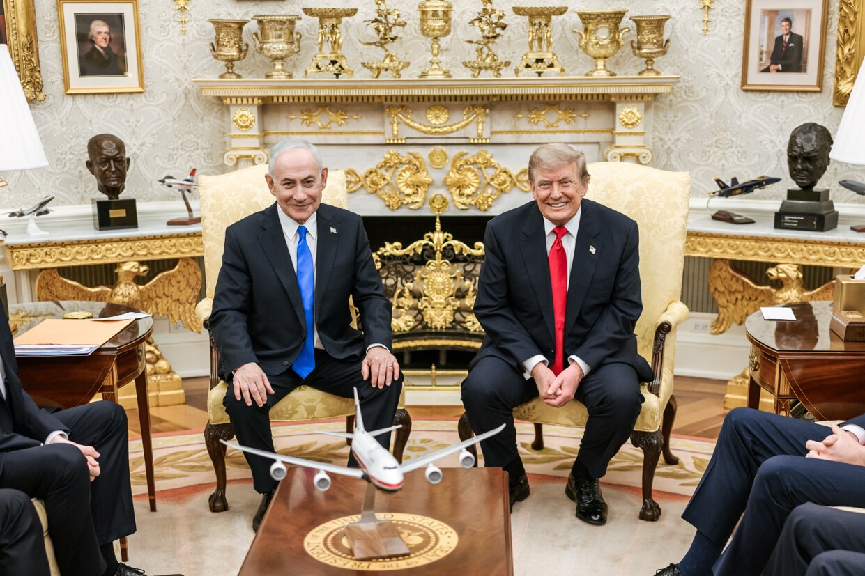 Tramp israilliləri “müstəsna döyüşçü” Netanyahuya səs verməyə çağırıb