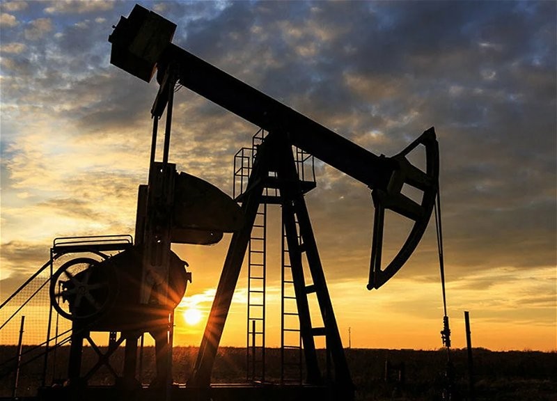 Азербайджанская нефть подорожала почти на 2%
