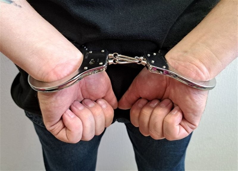 Из Китая в Азербайджан экстрадировали обвиняемого в нападении на супругу