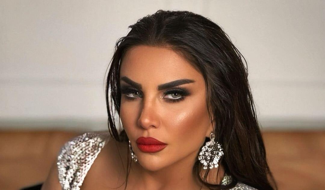 “4 il əvvəl qabırğalarımı çıxartdırmışam” -