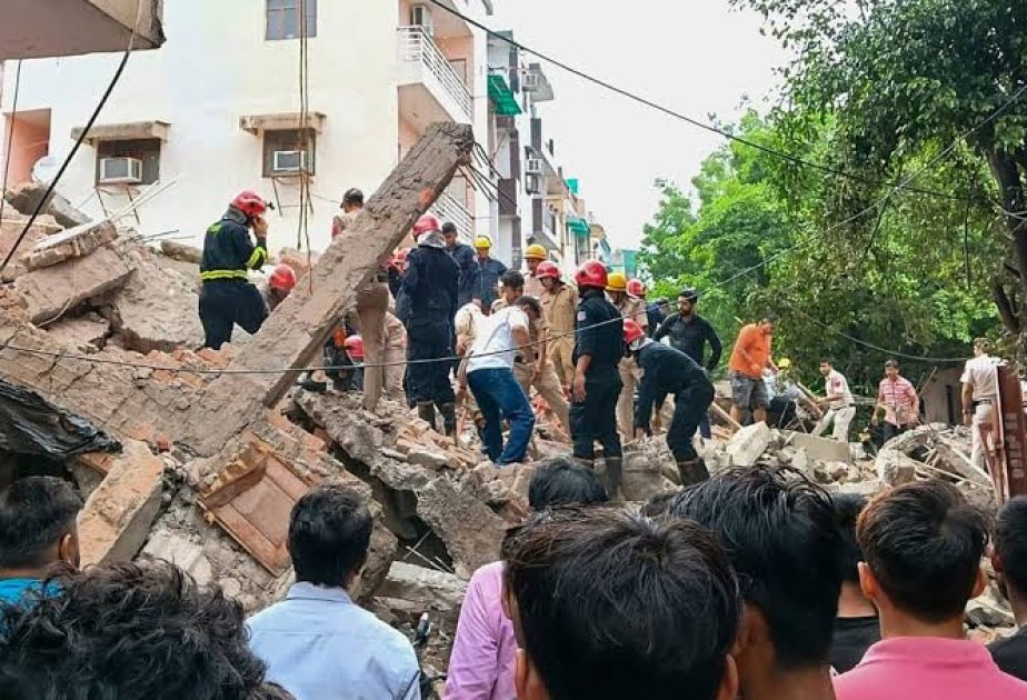Several injured, some feared trapped under debris as building collapses in Delhi