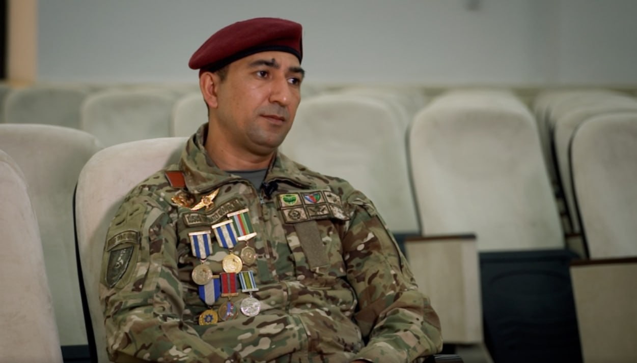 “Yaralı vəziyyətdə 5 saat döyüş mövqeyini tərk etmədim” –