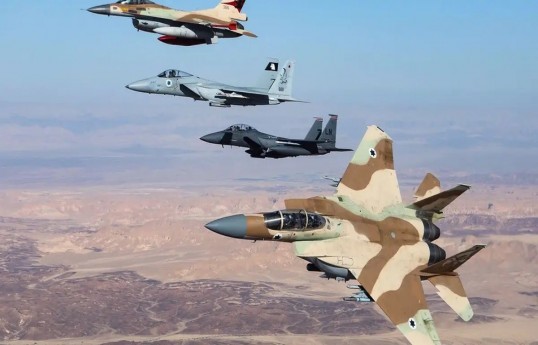 Iran activates air defense systems in Tehran