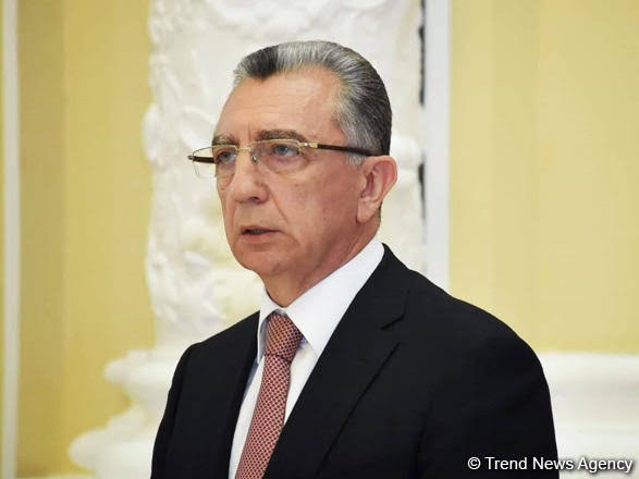 Eldar Əzizov gələcək haqqında...