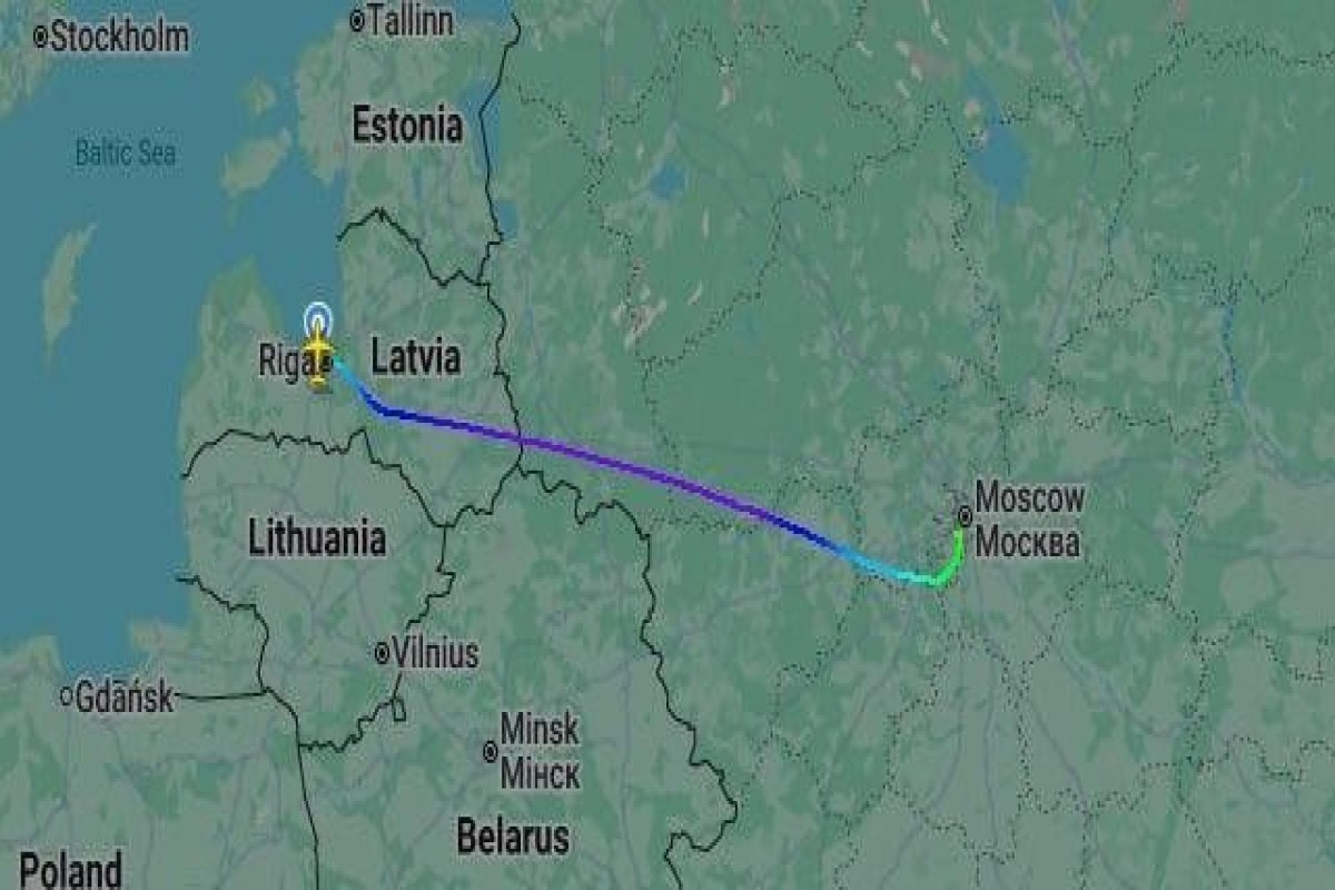 ABŞ Hərbi Hava Qüvvələrinin təyyarəsi Vnukovo aeroportunaeniş edib