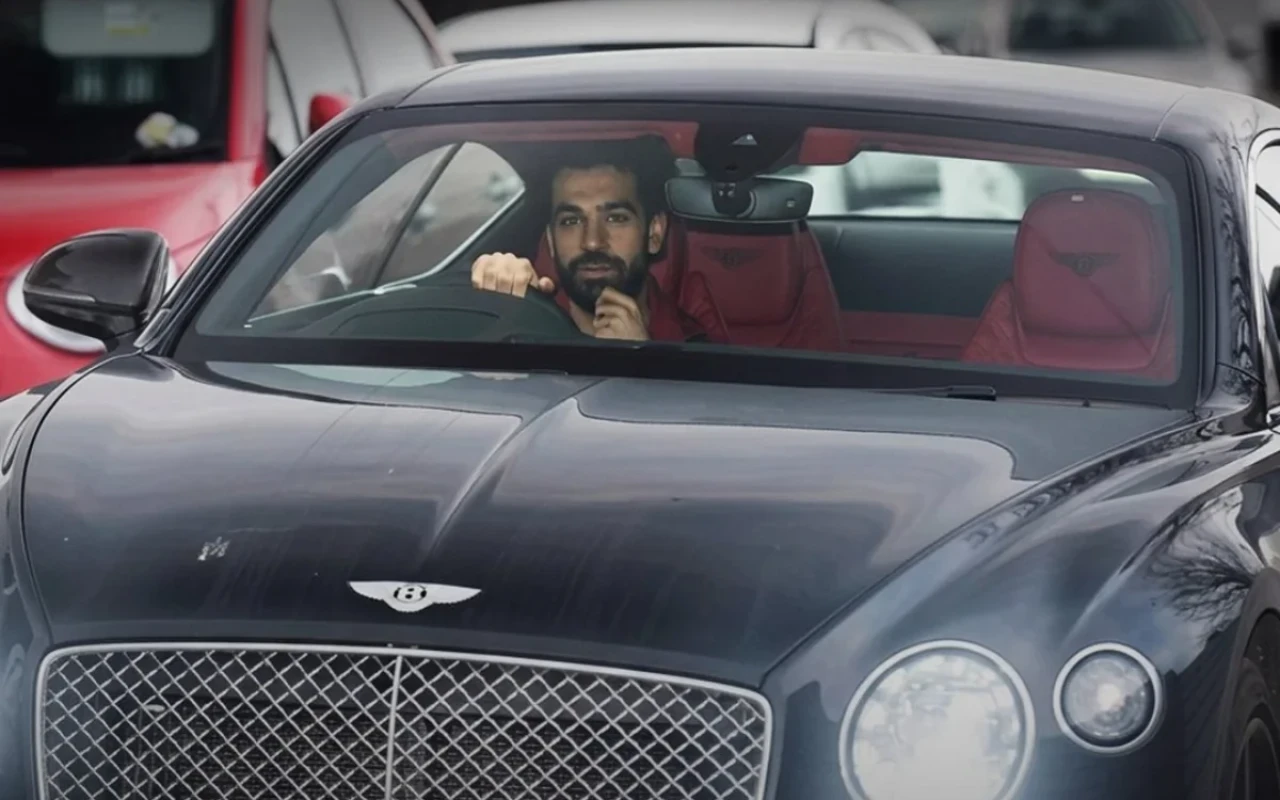 Salah sürücülük hüququndan məhrum edildi