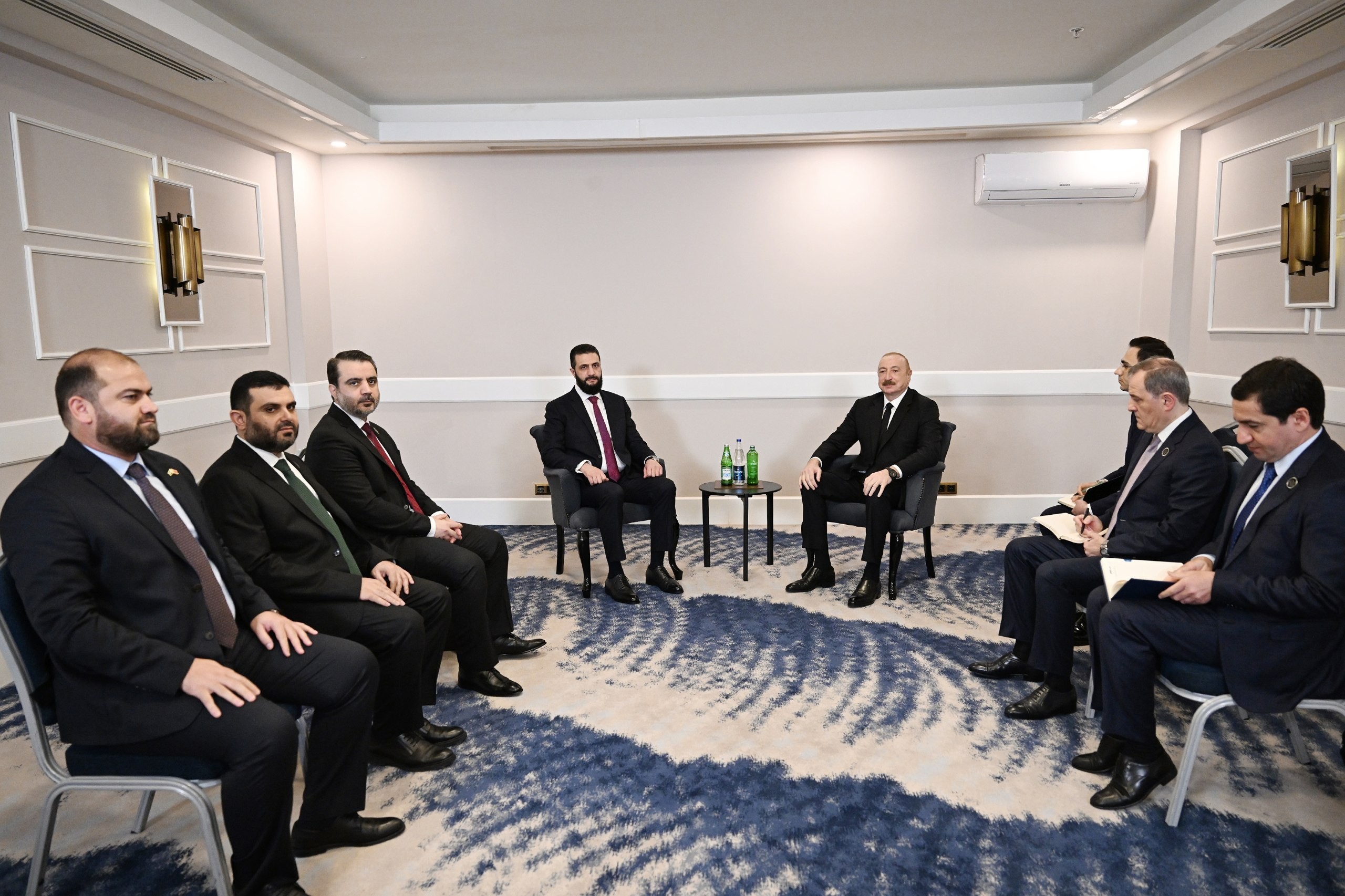 President Ilham Aliyev invites Syria’s transitional President to Azerbaijan