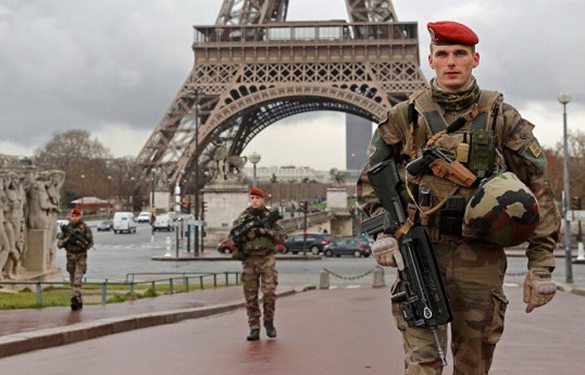 Parisin iki rayonunda oktyabrın 25-dək komendant saatı tətbiq edilib