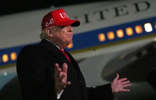 Trump: U.S. to blockade ships entering or exiting Iranian ports