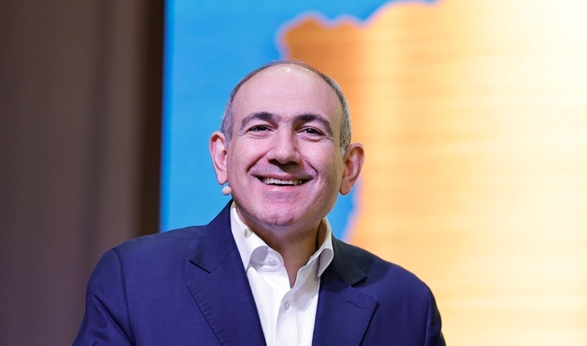 Erməni uşaq türkə tüpürdü, Paşinyanın bu çıxışı gündəm oldu –