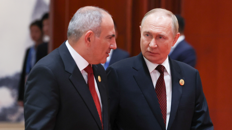 Paşinyandan Moskvaya səfər öncəsi gözlənilməz addım -
